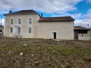 Quand rénover sa façade de maison à Brantôme en Périgord ?